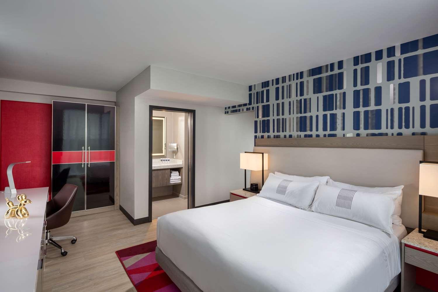 The Summit Hotel 4*