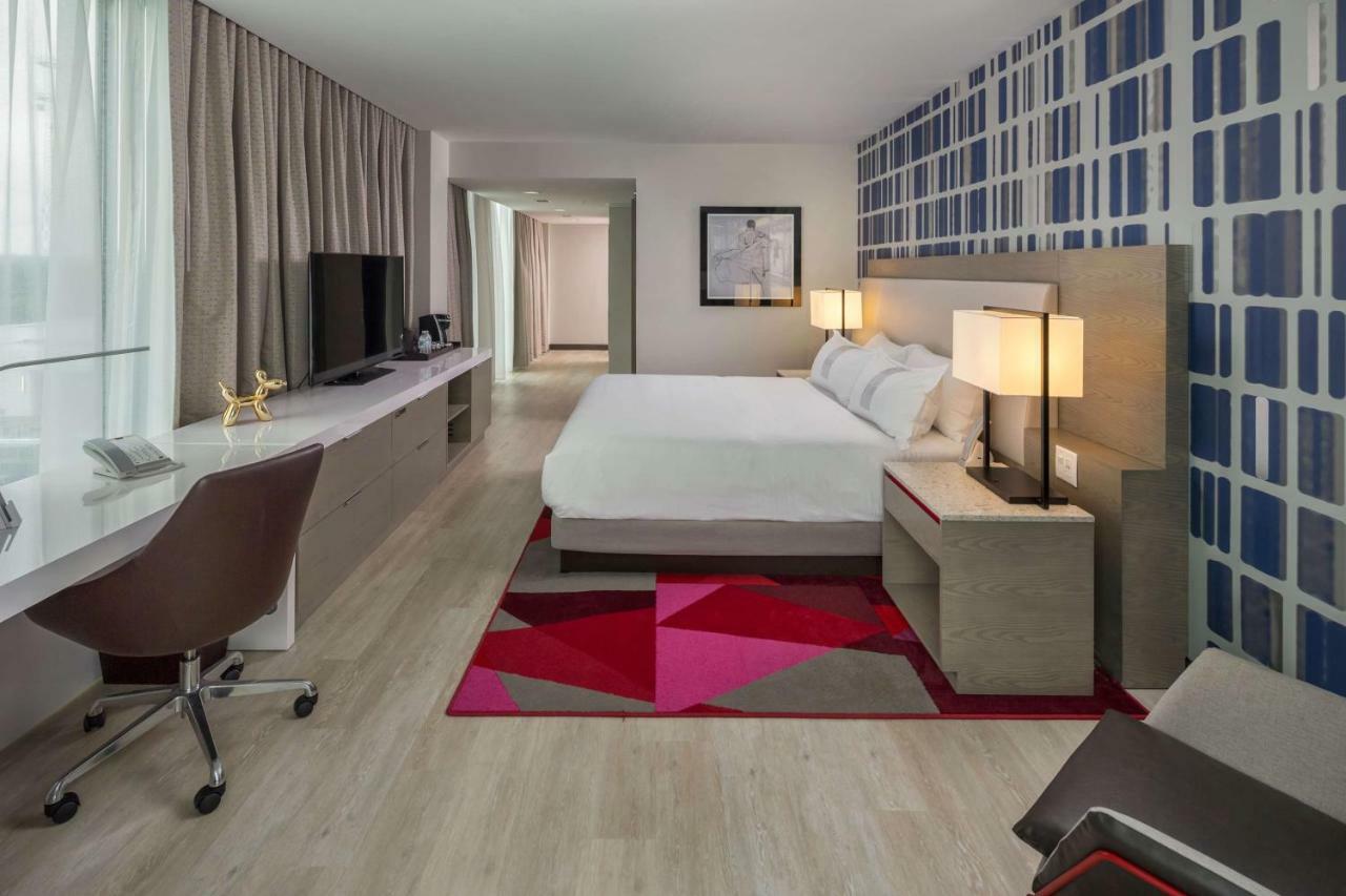 Hotel The Summit Cincinnati