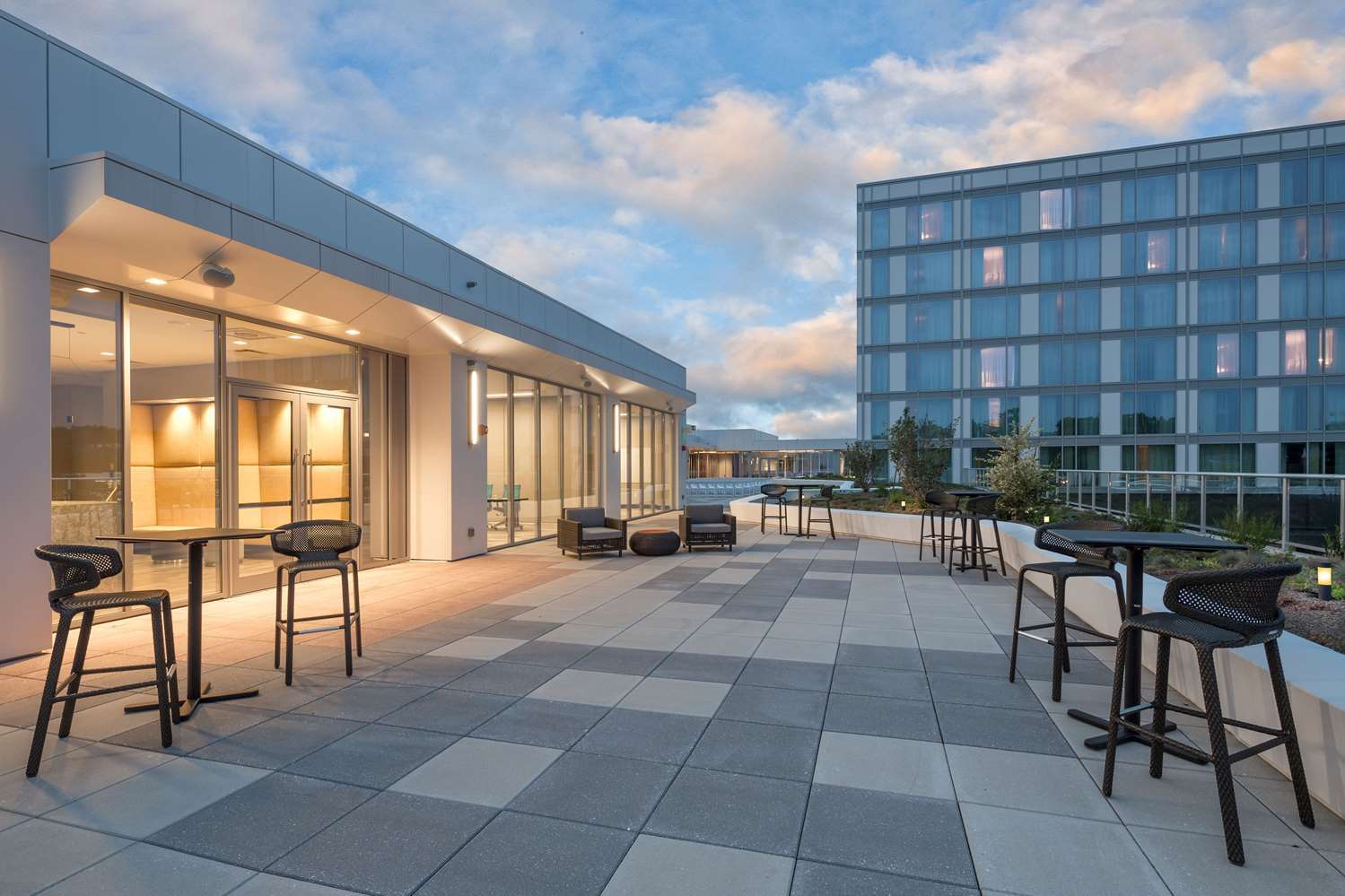 The Summit Hotel Cincinnati