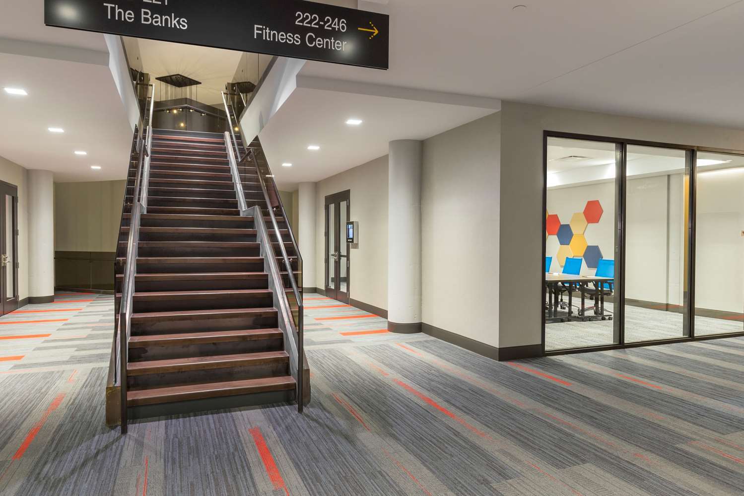 The Summit 4* Cincinnati