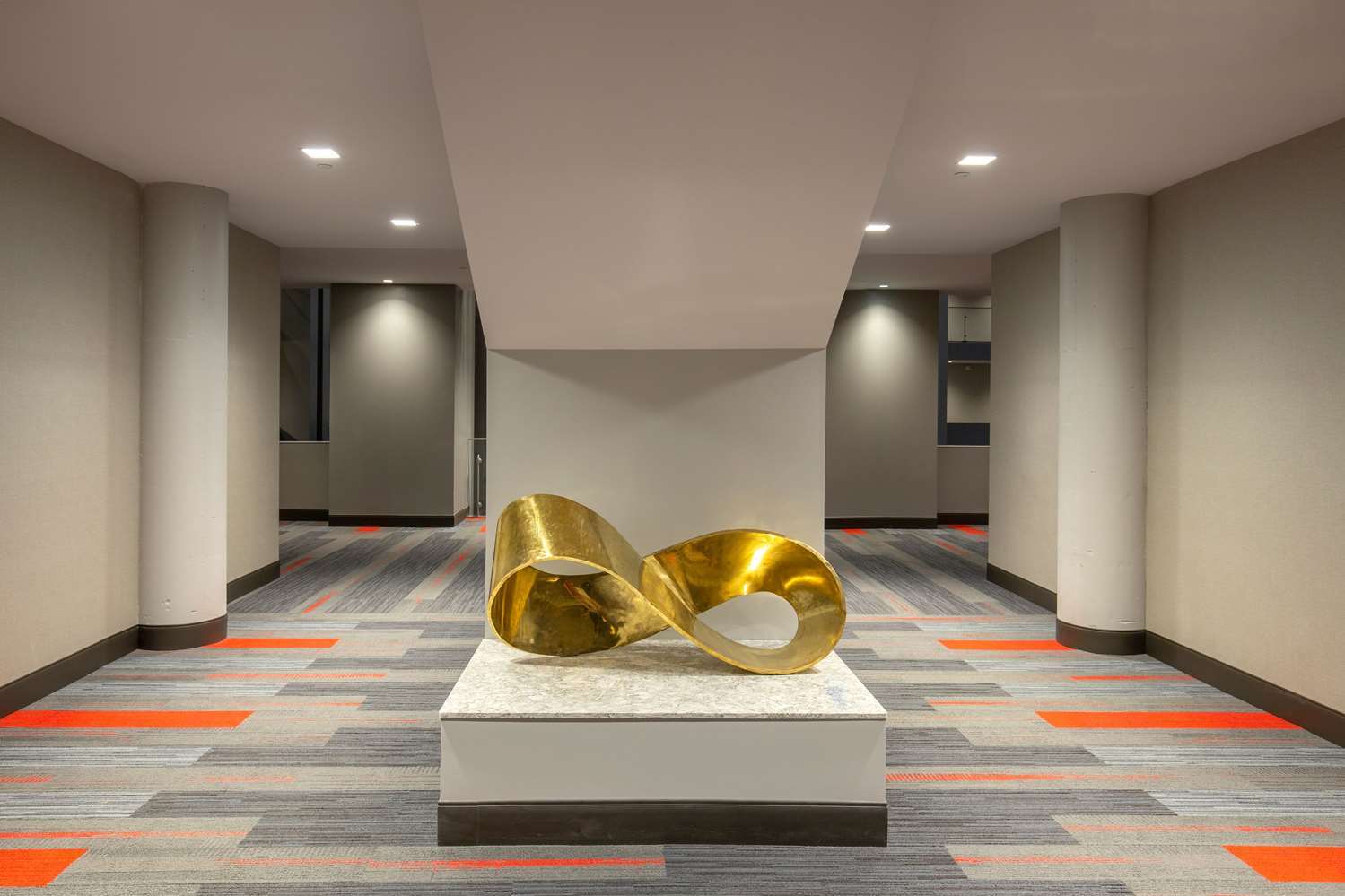 The Summit Hotel Cincinnati