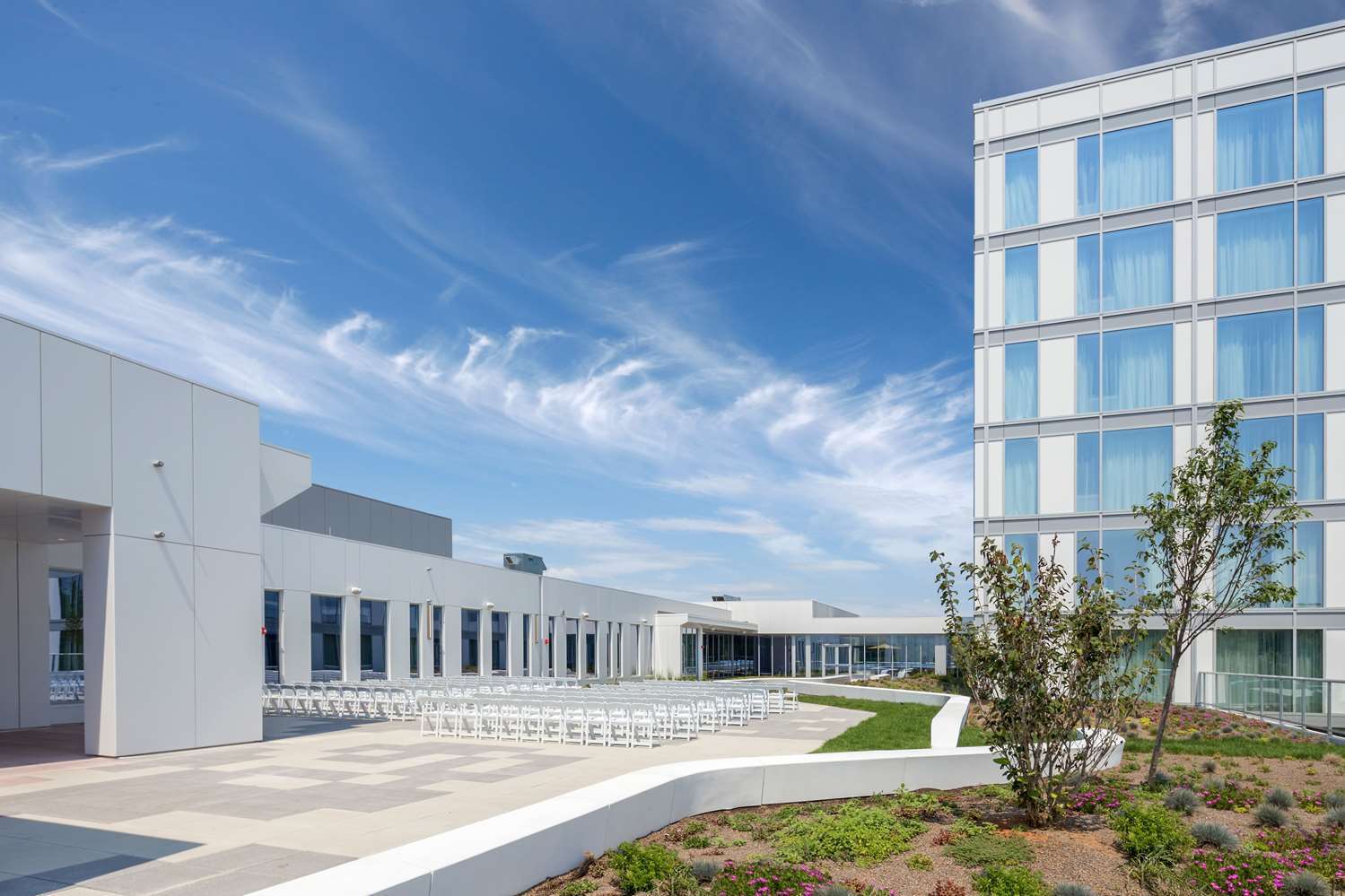 Hotel The Summit Cincinnati